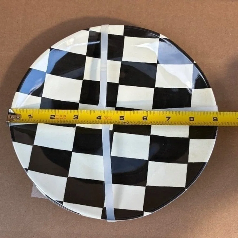 8-Piece Black and White Checkered Melamine Dinnerware Set Salad & Dinner Plates